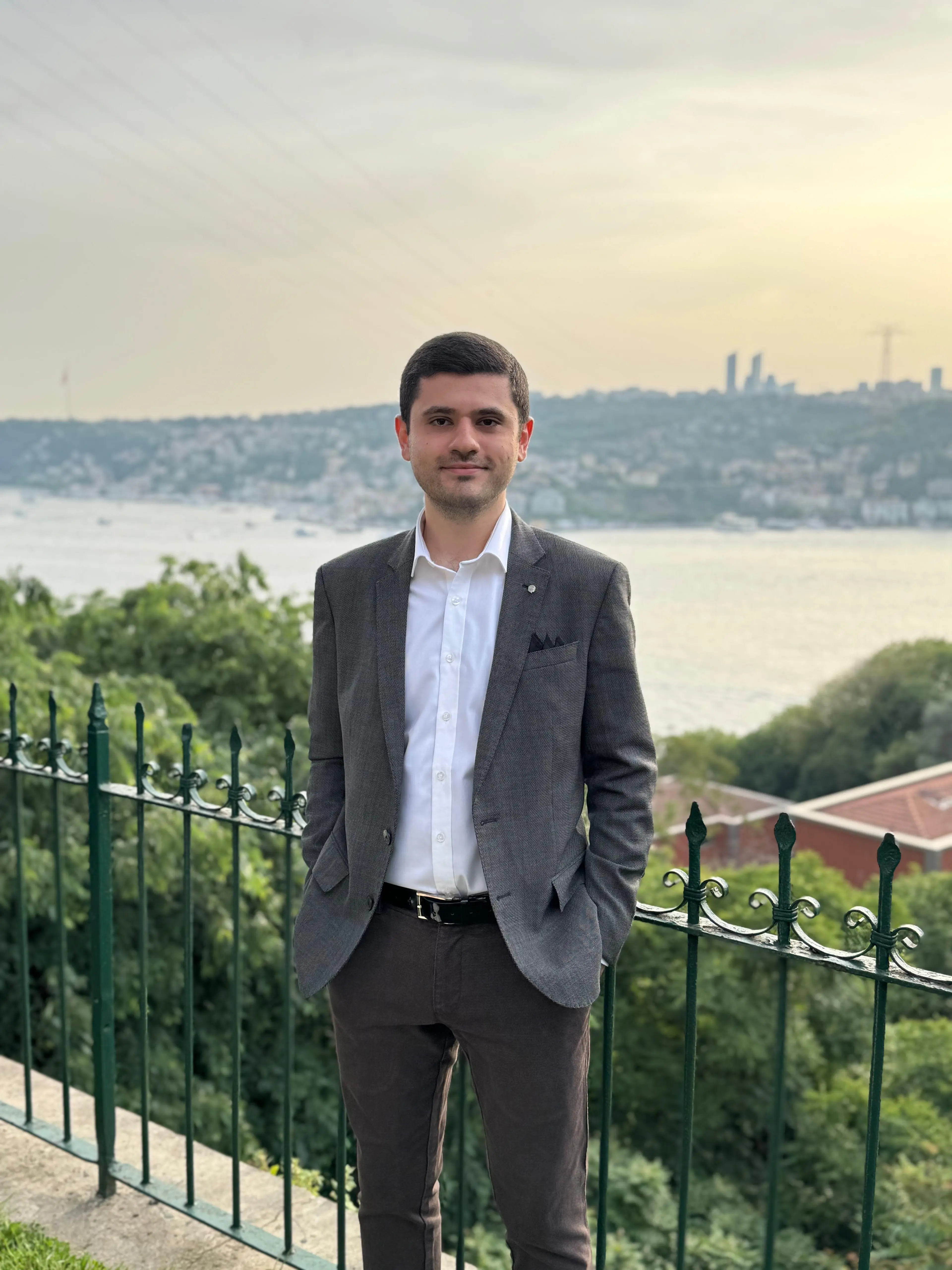 Raşit
